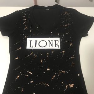 LR  t’ shirt name lione meaning as bold as a lion.